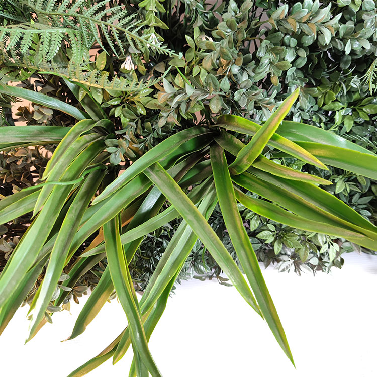 India Fireproof And UV Artificial Green Wall 