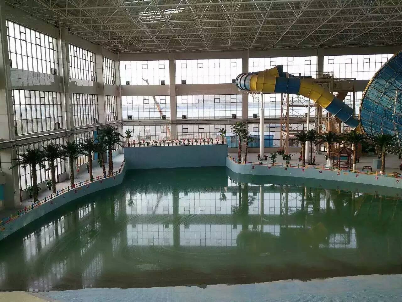 河北沧州室内水上乐园5